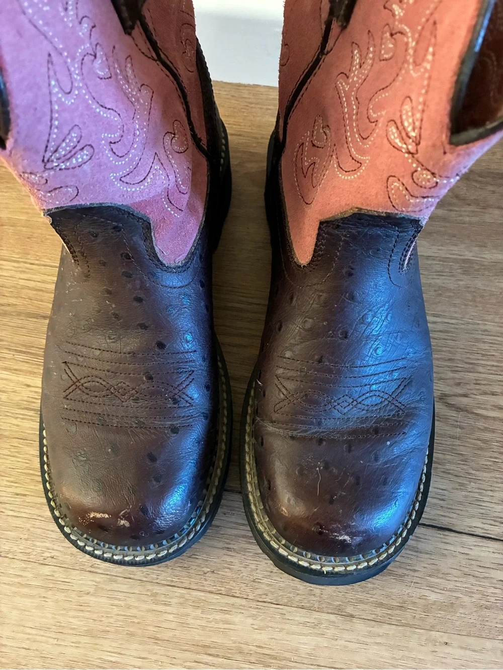 Ariat Brown Leather Foot Pink Embroidered Shaft Western Boots womens size 8.5